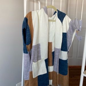 Hooded fringe vest
